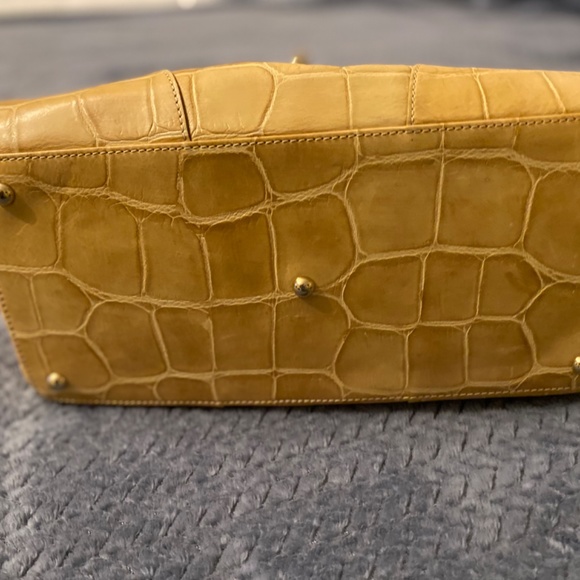 Dooney and Bourke Pocketbook - Picture 3 of 8